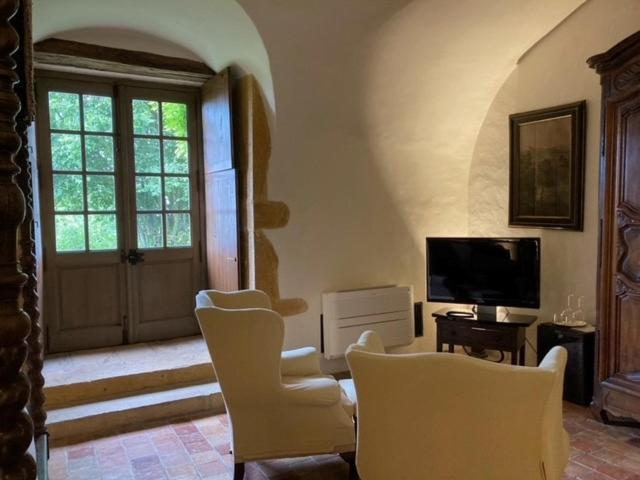 Chateau De Bagnols Exterior photo